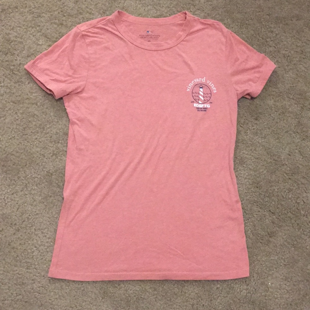 Vineyard vines tshirt